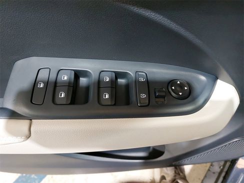 New 2026 Hyundai Venue SEL image 26