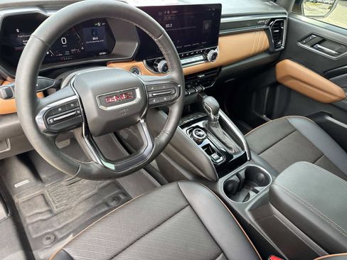 Used 2024 GMC Canyon AT4 w/ AT4 Premium Package image 21