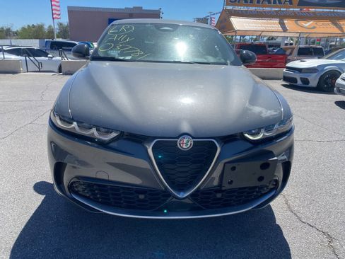 Used 2024 Alfa Romeo Tonale Ti w/ Premium Interior Package AWD/4WD image 2