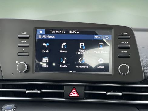 New 2025 Hyundai Elantra Blue image 15