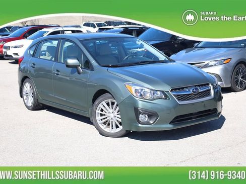 Used 2014 Subaru Impreza 2.0i Limited image 1
