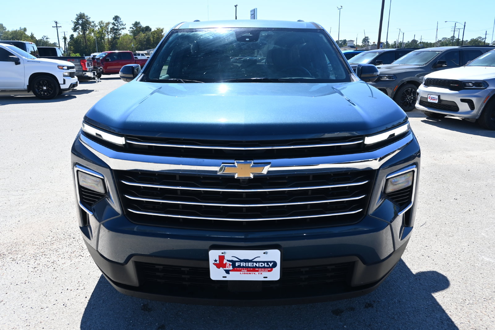 Used 2026 Chevrolet Traverse LT FWD image 6