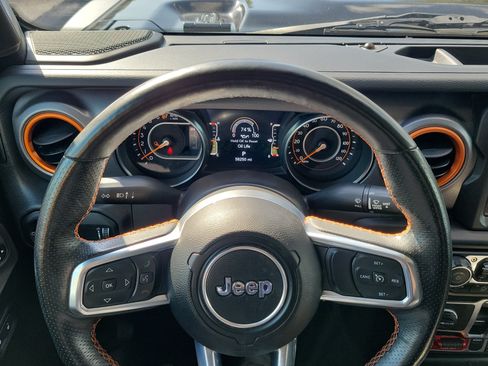 Used 2023 Jeep Gladiator Mojave w/ Cold Weather Group AWD/4WD image 20