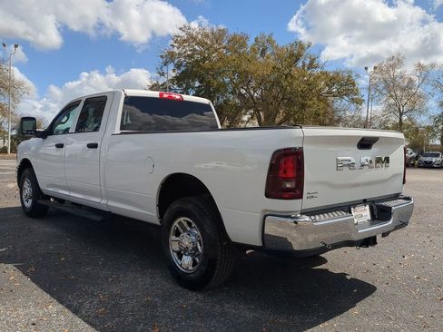 Used 2025 RAM 2500 Tradesman w/ Chrome Appearance Group image 6