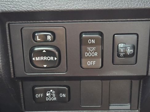 Used 2016 Toyota Tundra SR5 w/ TRD Off Road Package RWD image 20