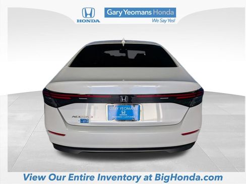 Used 2024 Honda Accord EX image 8