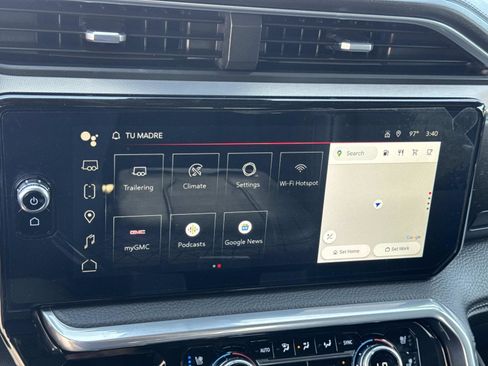 Used 2023 GMC Sierra 1500 Denali w/ Technology Package image 14