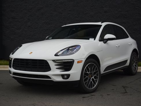 Used 2018 Porsche Macan S AWD/4WD image 1