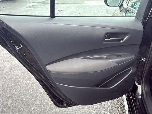 Certified 2025 Toyota Corolla LE image 17