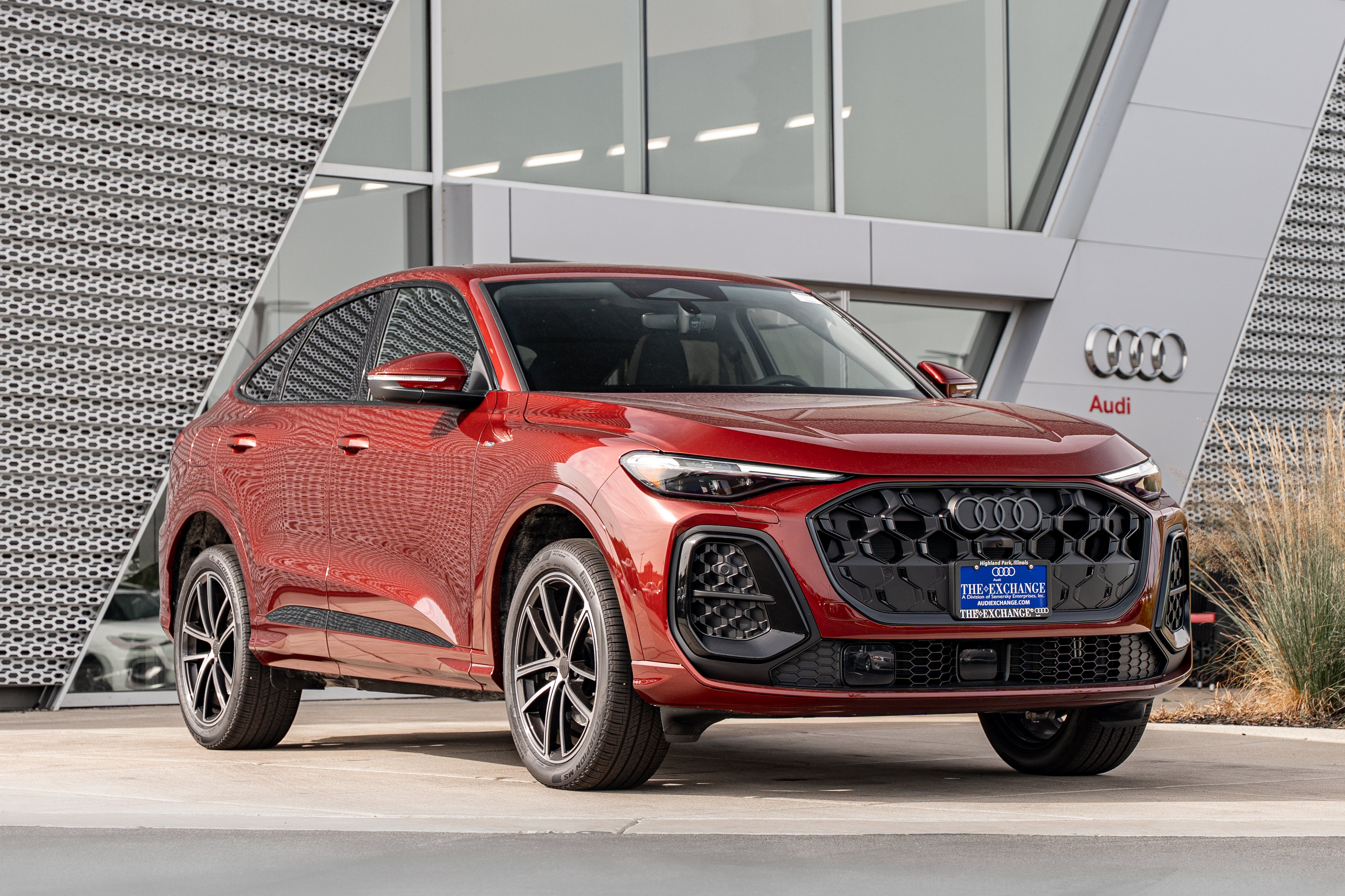 New 2026 Audi Q5 Premium Plus AWD/4WD image 1