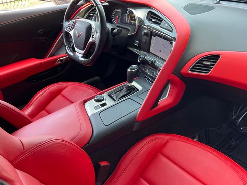 Used 2019 Chevrolet Corvette ZR1 RWD image 21