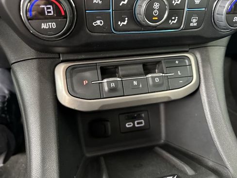 Used 2020 GMC Acadia Denali w/ Technology Package image 16