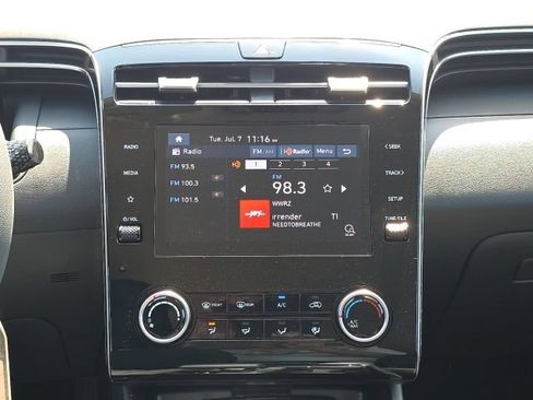 Certified 2024 Hyundai Tucson SE FWD image 10