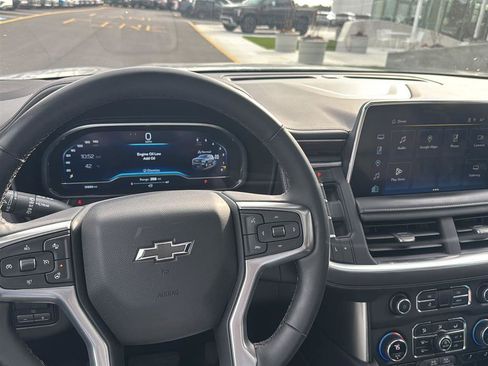 Used 2023 Chevrolet Tahoe Z71 w/ Z71 Off-Road Package image 37