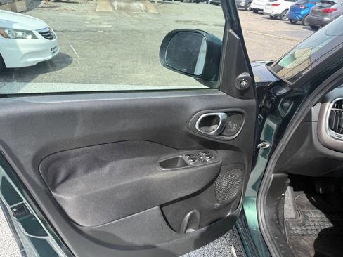 Used 2017 FIAT 500L Pop w/ Popular Equipment Package image 5