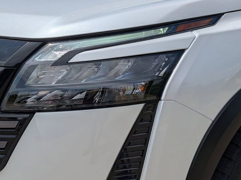 New 2026 Nissan Pathfinder Rock Creek AWD/4WD image 16