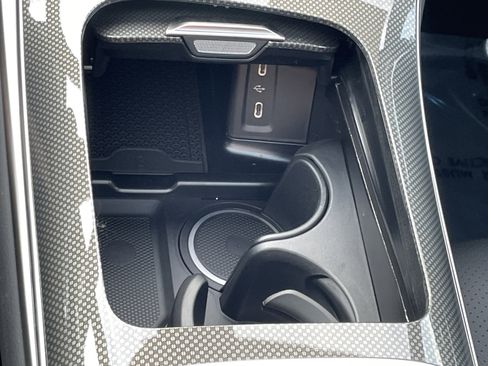 New 2026 Mercedes-Benz GLC 300 image 32