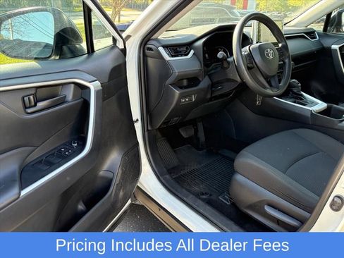 Used 2024 Toyota RAV4 LE FWD image 14