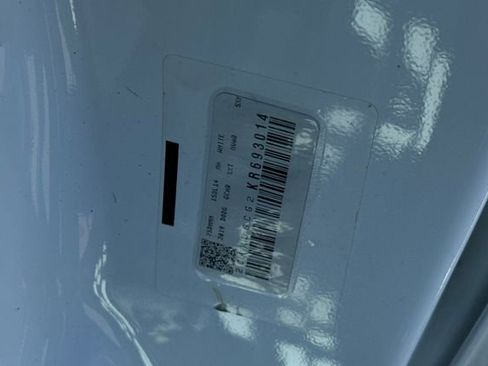 Used 2019 Dodge Grand Caravan SXT FWD image 24