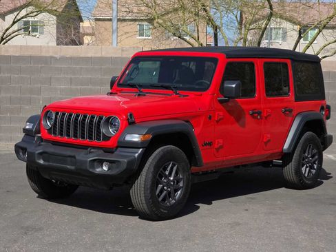 Used 2026 Jeep Wrangler Unlimited Sport AWD/4WD image 4