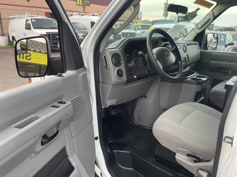 Used 2013 Ford E-150 and Econoline 150 image 16