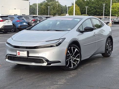 Certified 2025 Toyota Prius Plug-In Hybrid w/ Limited Premium Package FWD image 2
