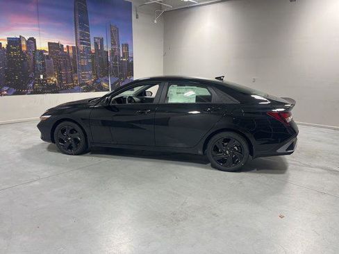 New 2026 Hyundai Elantra Sport FWD image 4