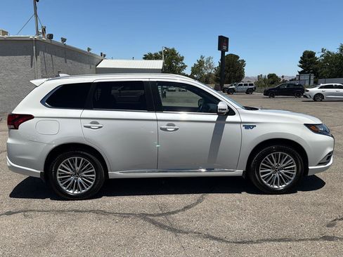 Used 2019 Mitsubishi Outlander GT AWD/4WD image 8