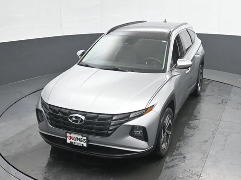 Used 2023 Hyundai Tucson SEL w/ Cargo Package AWD/4WD image 31