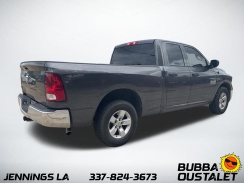 Used 2018 RAM 1500 Tradesman w/ Chrome Appearance Group RWD image 5