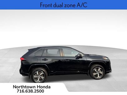 Used 2023 Toyota RAV4 SE w/ Weather & Moonroof Package