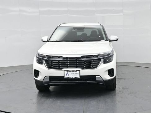 New 2026 Kia Seltos S FWD image 32