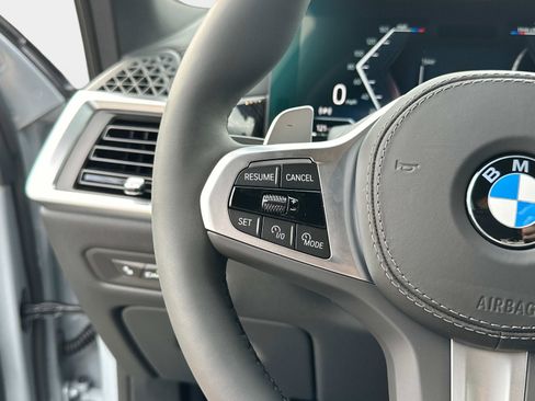 New 2026 BMW X5 xDrive40i w/ M Sport Package image 26