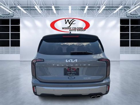 Used 2024 Kia Telluride SX FWD image 4