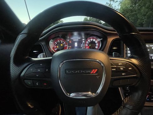 Used 2022 Dodge Challenger GT AWD/4WD image 15