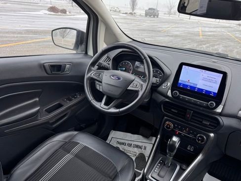 Used 2020 Ford EcoSport SES w/ SES Black Appearance Package image 13