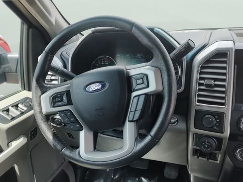 Used 2016 Ford F150 Lariat AWD/4WD image 21