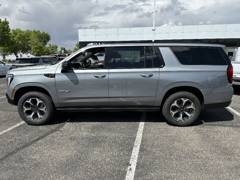 New 2026 GMC Yukon XL AT4 Ultimate w/ LPO, Floor Liner Package AWD/4WD image 3