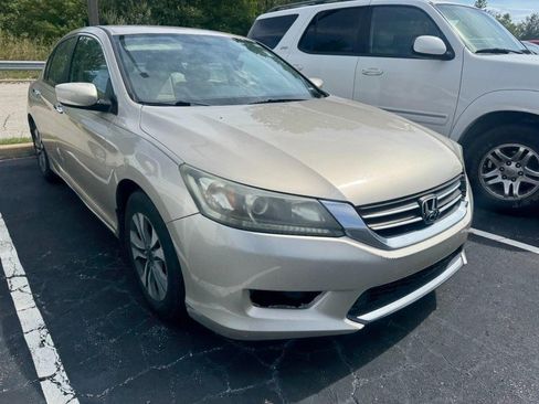 Used 2013 Honda Accord LX image 4
