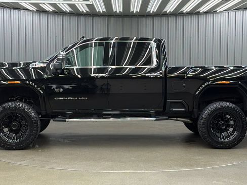 Used 2026 GMC Sierra 3500 Denali w/ Denali Reserve Package AWD/4WD image 2
