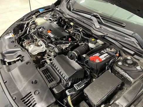 Used 2019 Honda Civic Sport image 28