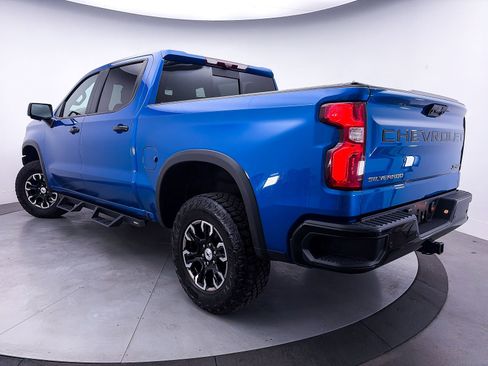 Used 2023 Chevrolet Silverado 1500 ZR2 w/ Technology Package AWD/4WD image 2