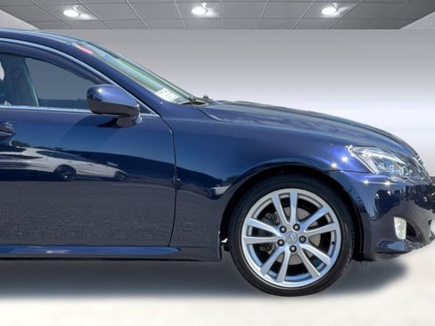 Used 2007 Lexus IS 250 RWD image 32