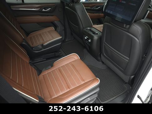Used 2023 GMC Yukon Denali Ultimate AWD/4WD image 49