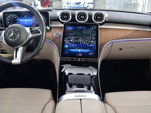 Certified 2022 Mercedes-Benz C 300 4MATIC Sedan image 24