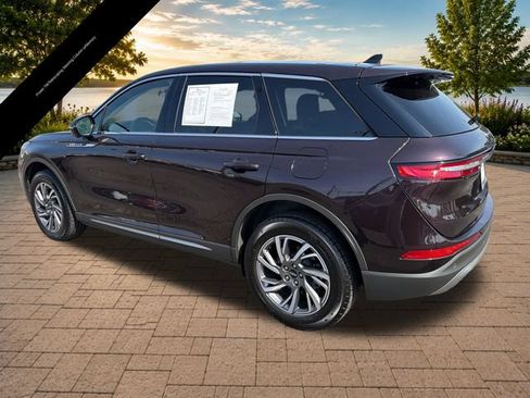 Used 2023 Lincoln Corsair AWD w/ Equipment Group 101A image 4