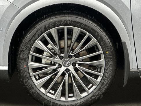 New 2026 Lexus RX 450h RX 450h+ Luxury image 12