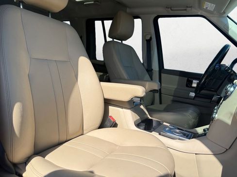 Used 2016 Land Rover LR4 HSE AWD/4WD image 15