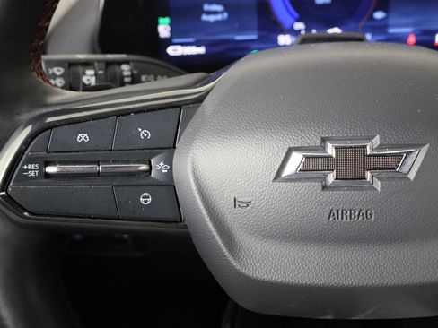 Used 2024 Chevrolet Equinox EV RS FWD image 8
