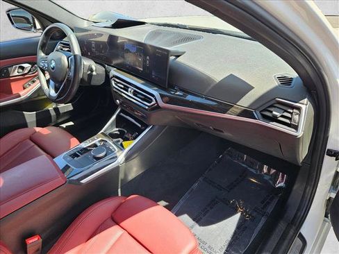 Used 2024 BMW 330i Sedan w/ Premium Package RWD image 20